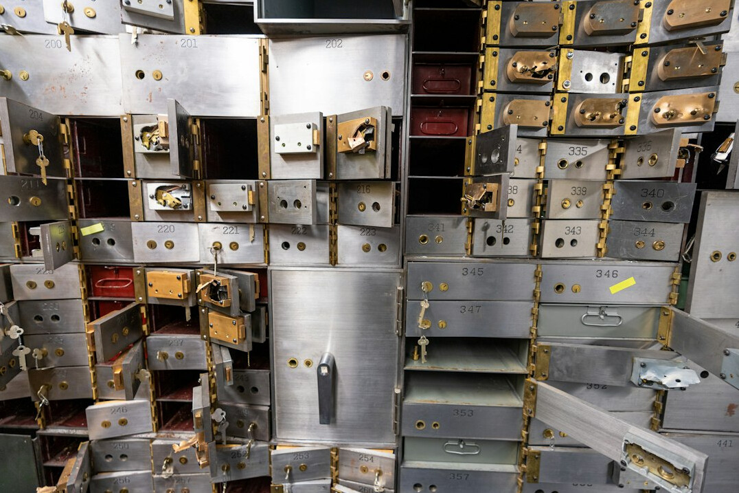 bank vault security